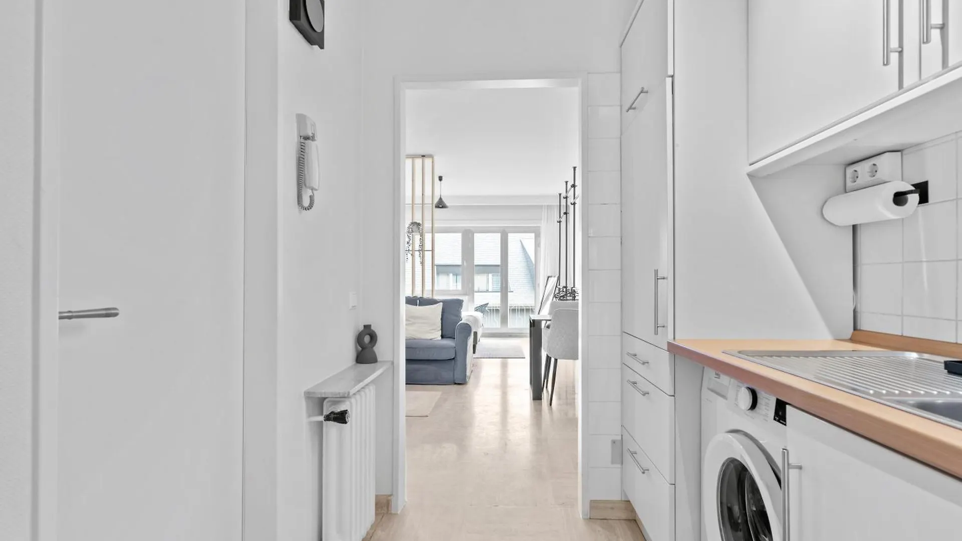 Studio In City Center 15Min From Airport Luxembourg Apartment